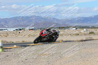 media/Feb-04-2024-SoCal Trackdays (Sun) [[91d6515b1d]]/7-Turn 9 Inside (1140am)/